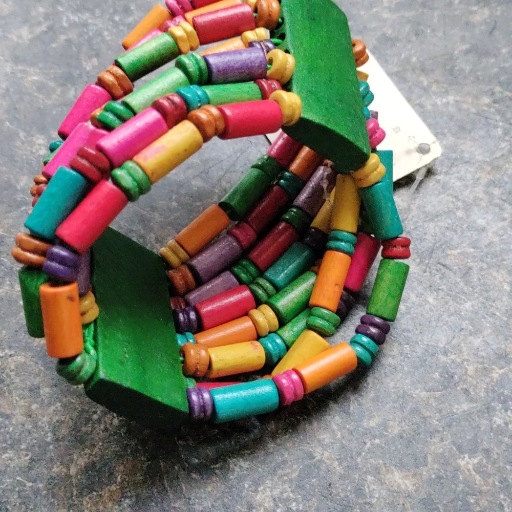 Chloe Accessory - Picture 2 of 3